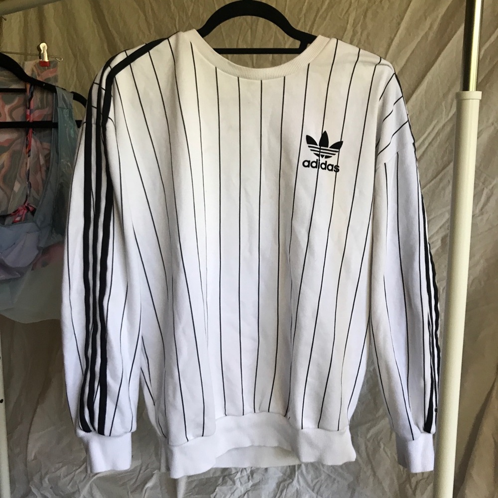 ADIDAS pillowed crewneck sweatshirt